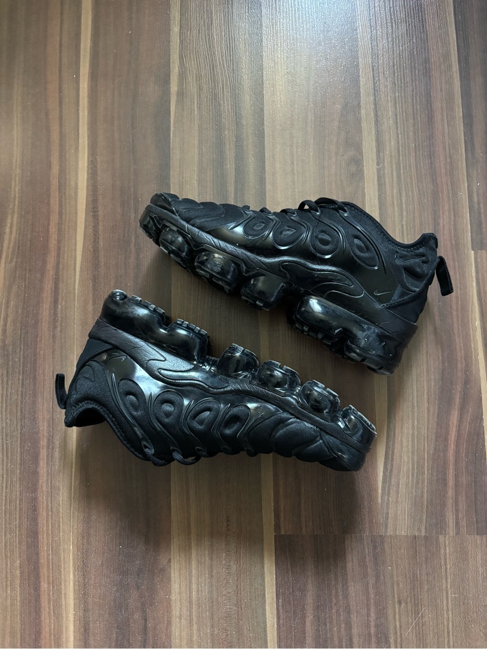 Nike VaporMax Plus Athletic Shoes in Black